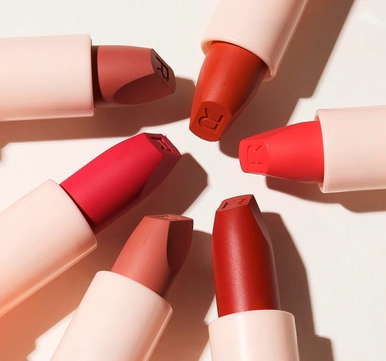Makeup Revolution Lip Allure Soft Satin pomadka do ust Queen Pink 3,2g