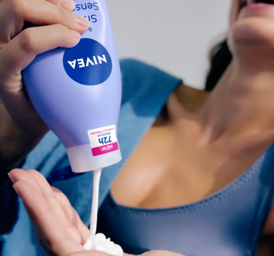 NIVEA Smooth Sensation wygładzające mleczko do ciała do skóry suchej 400 ml