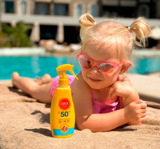 Dax Sun emulsja ochronna dla dzieci w sprayu SPF50 200 ml