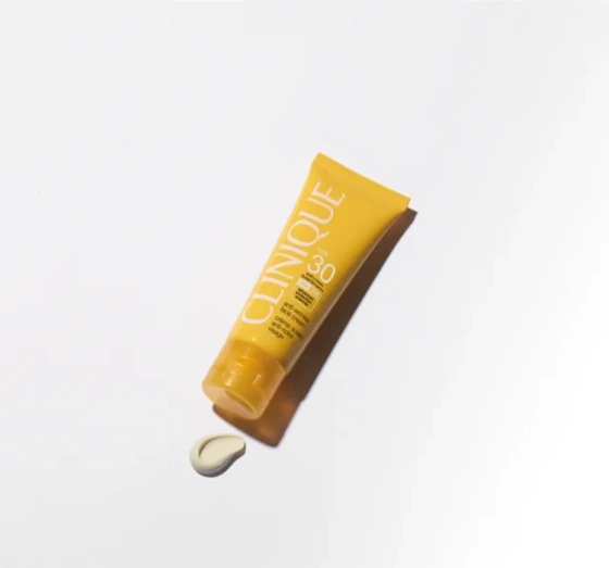Clinique krem ochronny do twarzy SPF30 50ml