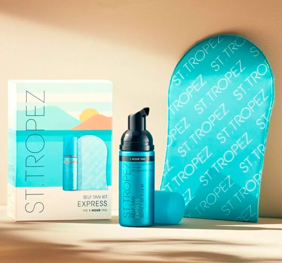 St. Tropez Self Tan Express Kit zestaw kosmetyków pianka samoopalająca rękawica
