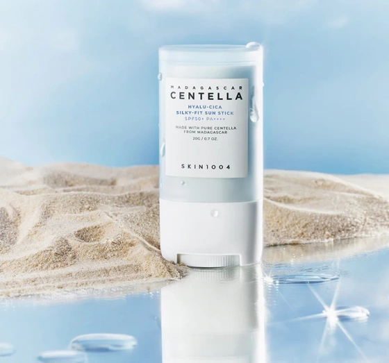 Skin1004 Madagascar Centella Hyalu-Cica Sunsational Kit zestaw kosmetyków do twarzy i ciała sztyft ochronny 20 g krem przeciwsłoneczny 2 x 15 ml