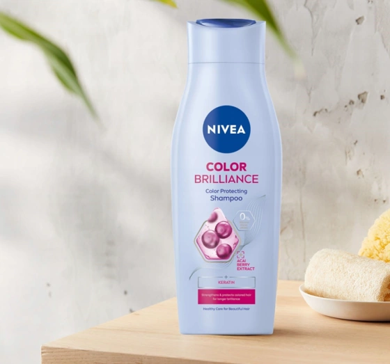 NIVEA Color Brilliance pielęgnujący kolor szampon do włosów farbowanych 400 ml