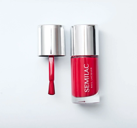 Semilac Nail Lacquer klasyczny lakier do paznokci 110 Classic Red 9 ml