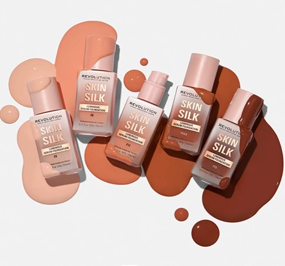 Makeup Revolution Skin Silk Serum Foundation pielęgnujący podkład do twarzy F8.5 23ml