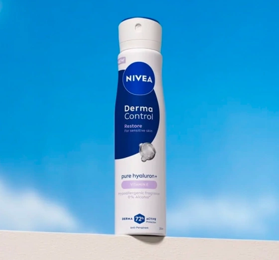 NIVEA Derma Control antyperspirant w sprayu dla kobiet Restore 250 ml