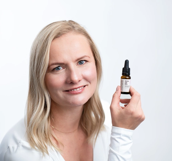 Make Me Bio Bloomi Queen B multifunkcyjne serum z 1% bakuchiolu 15ml