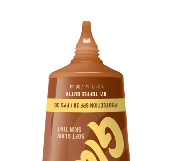NYX Professional Makeup Buttermelt Glaze podkład w kremie SPF30 07 Toffee Butta 30 ml
