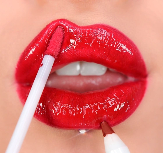 Makeup Revolution Fantasy Fire zestaw kosmetyków do ust