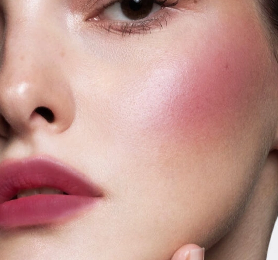 Pastel Full Bloom Lip & Blush pomadka i róż w płynie 82 Fatal 4,8 ml
