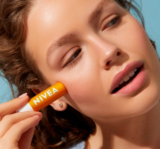 NIVEA SUN Protect ochronna pomadka do ust SPF50 4,8 g