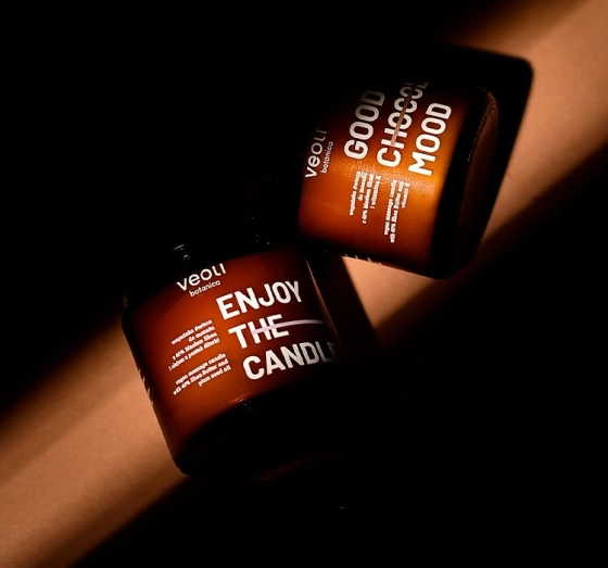 Veoli Botanica wegańska świeca do masażu Enjoy The Candless 100 ml