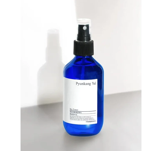 Pyunkang Yul kojący toner do twarzy w mgiełce 100ml