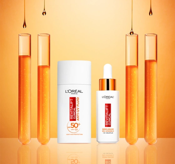 L'Oréal Paris Revitalift Clinical rozświetlający krem na dzień SPF 50 50 ml