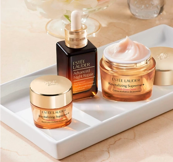Estee Lauder Revitalizing Supreme Youth Power wielofunkcyjny krem pod oczy 15 ml