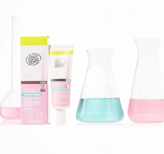Face Boom Boombastic Lab nawilżająco-rozjaśniający krem do twarzy 50 ml