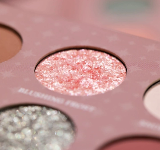 Mexmo Rosy Sparks limitowana paleta cieni do powiek 18g