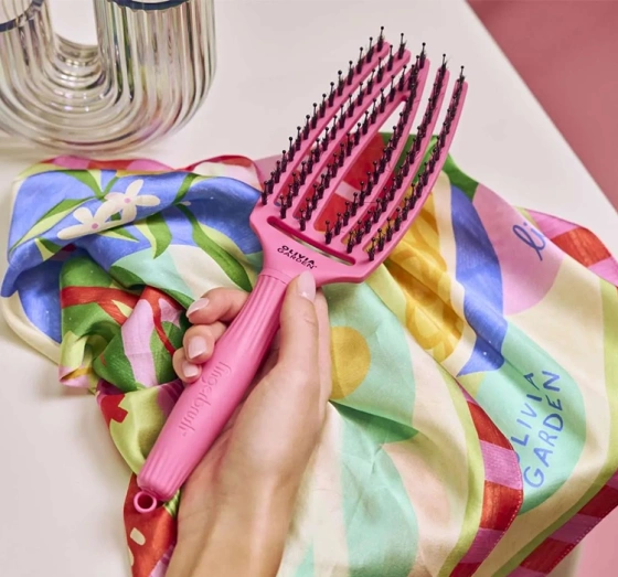 Olivia Garden Fingerbrush Dolce Vita szczotka do włosów z włosiem mieszanym Pink Granita