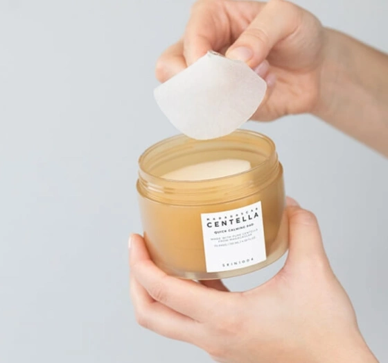 Skin1004 Madagascar Centella odświeżające płatki z ekstraktem z wąkroty azjatyckiej 70 sztuk