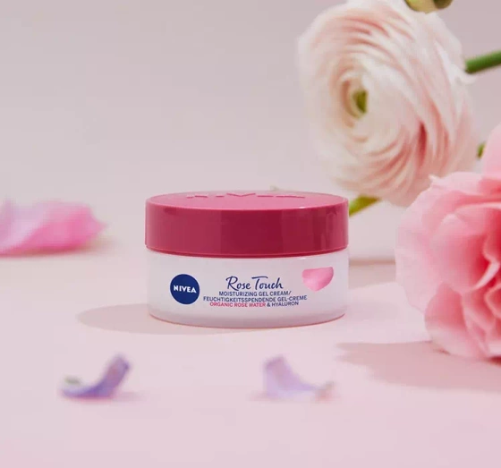 NIVEA Rose Touch nawilżający żel-krem do twarzy na dzień 50 ml