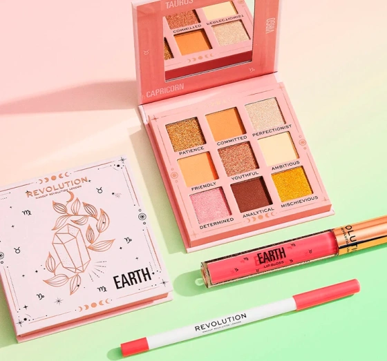Makeup Revolution Fantasy Earth zestaw kosmetyków do ust