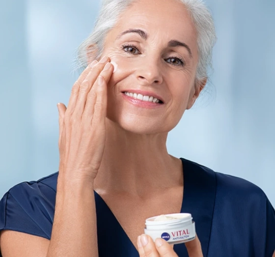 NIVEA Vital przeciwzmarszczkowy nawilżający krem na dzień do skóry dojrzałej 50 ml