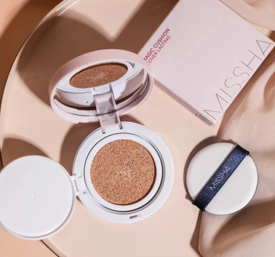 Missha Magic Cushion Cover Lasting SPF50 /PA kryjący podkład w kompakcie 23 15g