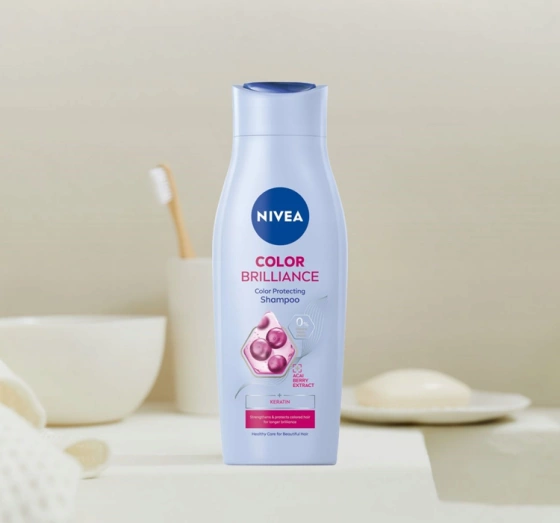 NIVEA Color Brilliance pielęgnujący kolor szampon do włosów farbowanych 400 ml