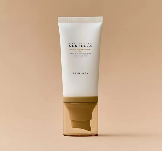 Skin1004 Centella Air-Fit Suncream Light SPF30 lekki krem ochronny do twarzy 50ml