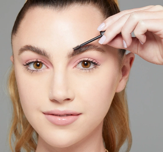 NYX Professional Makeup The Brow Glue Instant Brow Styler żel do stylizacji brwi 01 Transparent 5 g