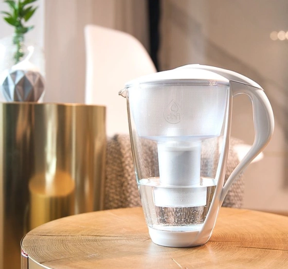 Dafi Crystal LED szklany dzbanek filtrujący 2 l Biały wkład Classic