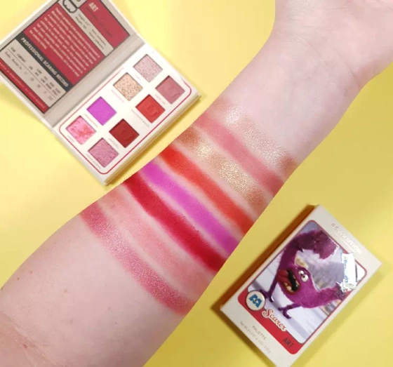 Makeup Revolution x Monsters University paleta cieni do powiek Art 4,4g