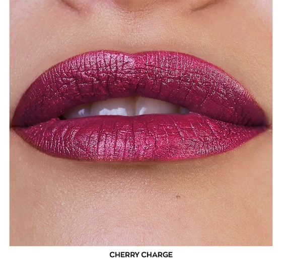 Avon Power Stay płynna pomadka do ust Cherry Charge 7 ml
