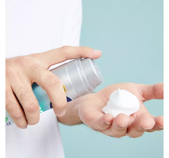 NIVEA MEN Fresh Kick odświeżająca pianka do golenia dla mężczyzn 200 ml