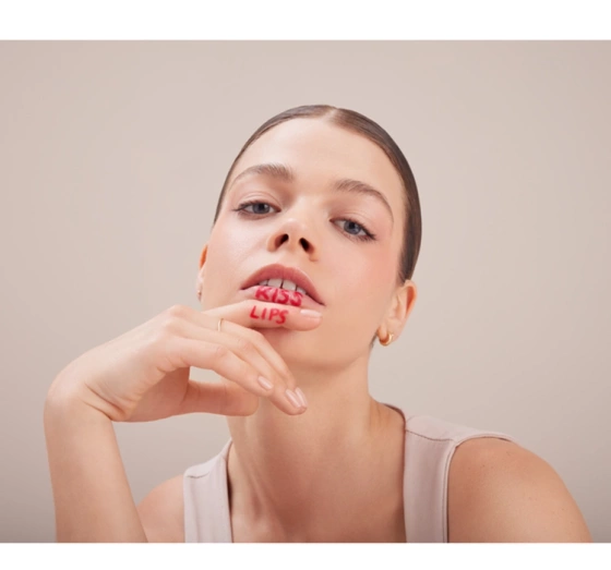 Paese The Kiss Lips Set zestaw konturówka i matowa pomadka do ust 02 Nude Coral