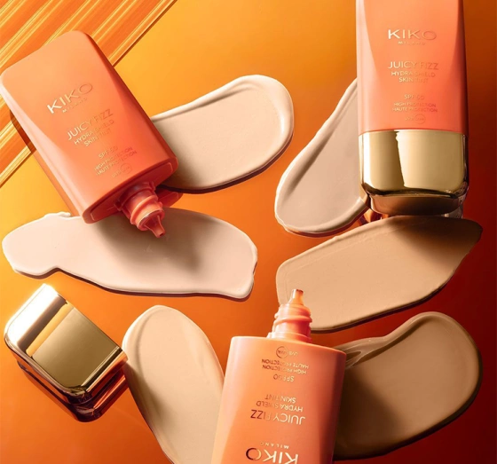 KIKO Milano Juicy Fizz nawilżający fluid do twarzy z filtrem SPF50 02 Toasted Almond 28 ml