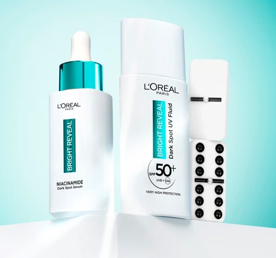 L'Oréal Paris Bright Reveal fluid do twarzy przeciw przebarwieniom SPF50 50 ml